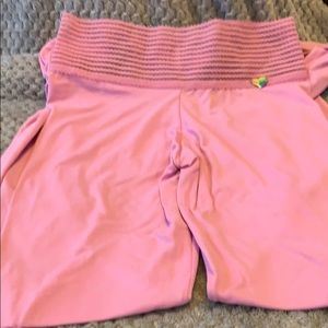 Cute Booty Lounge Leggings in Pink